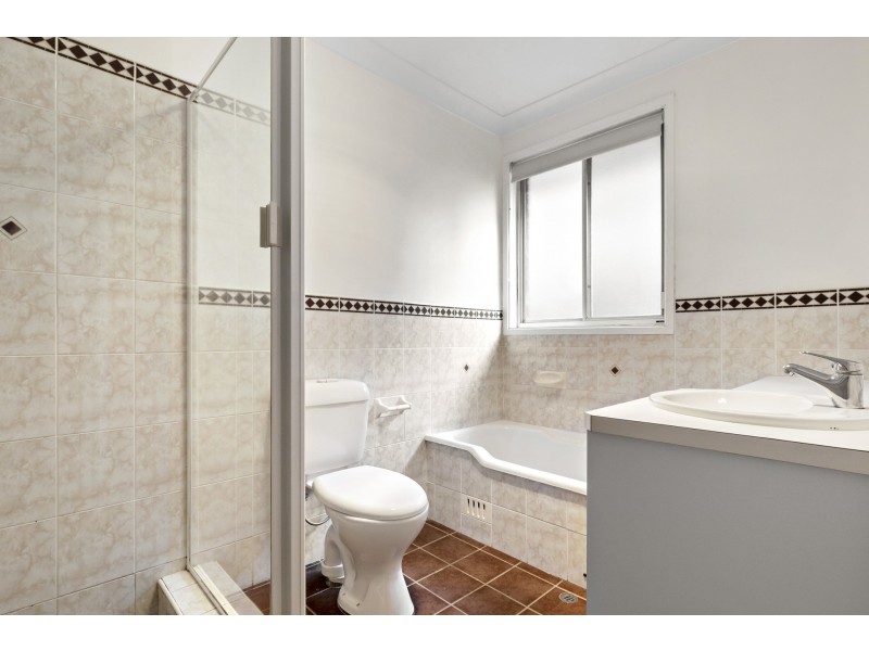 4 Cascade Street, Seven Hills NSW 2147