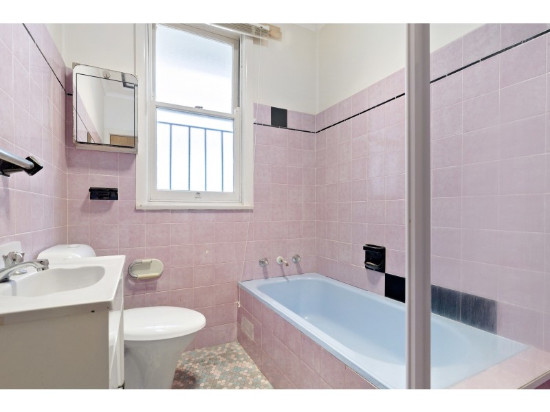 2 Surrey Street, Blacktown NSW 2148