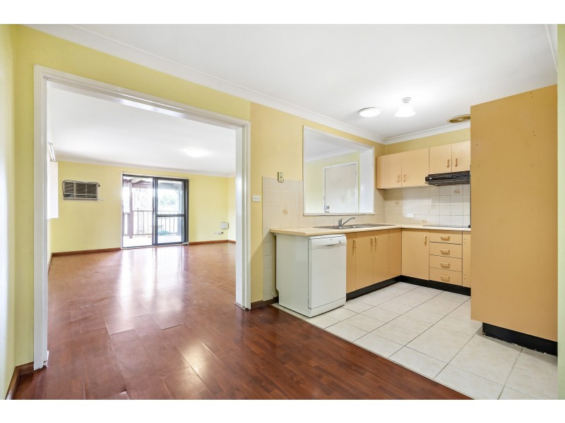 6 Dellit Place, Doonside NSW 2767