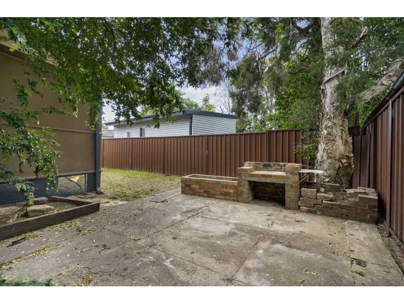 41 Lingayen Avenue, Lethbridge Park NSW 2770