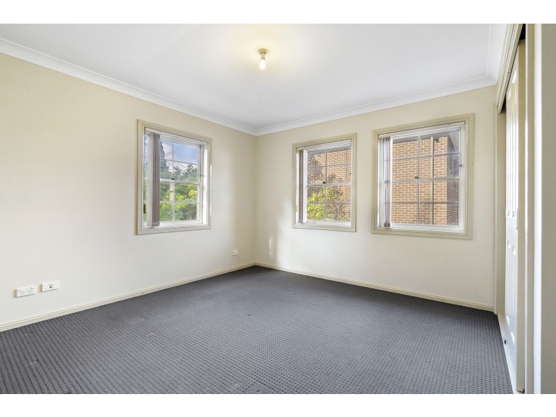 1/50a Pendle Way, Pendle Hill NSW 2145