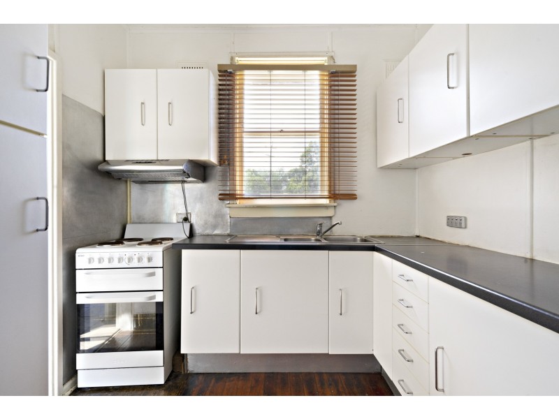 12 Holmes Street, Lalor Park NSW 2147