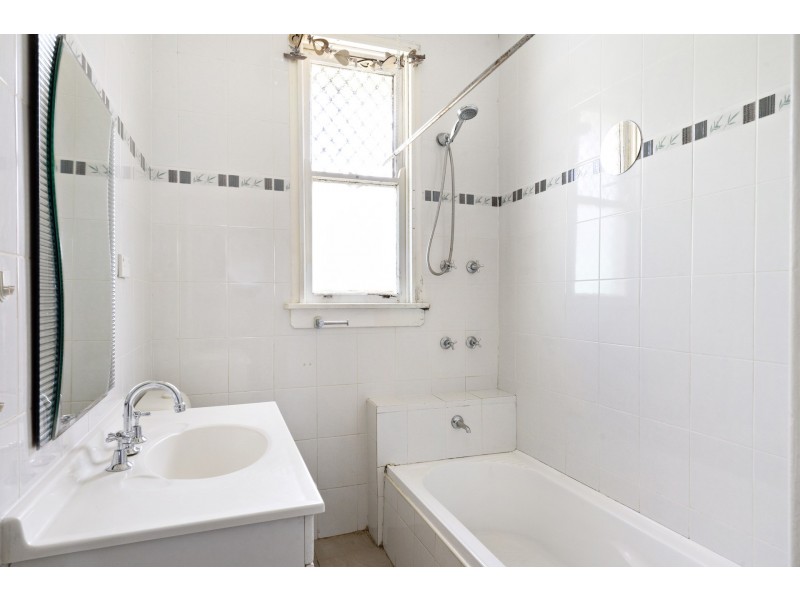 12 Holmes Street, Lalor Park NSW 2147