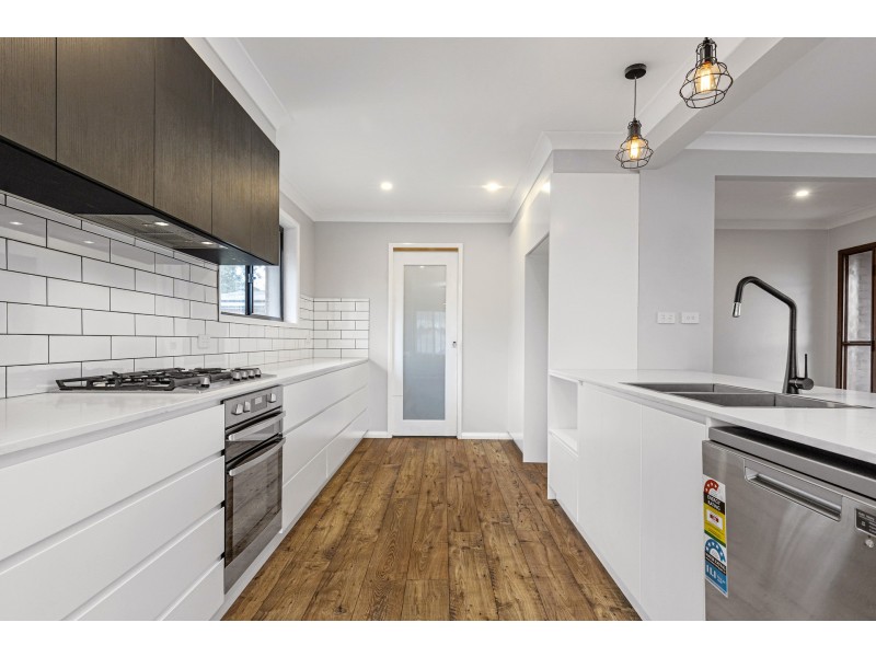 2 Tay Place, Winston Hills NSW 2153