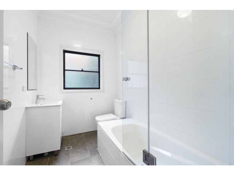 11 Carrington Street, Seven Hills NSW 2147