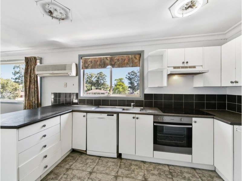 10A Burdett Crescent, Blacktown NSW 2148