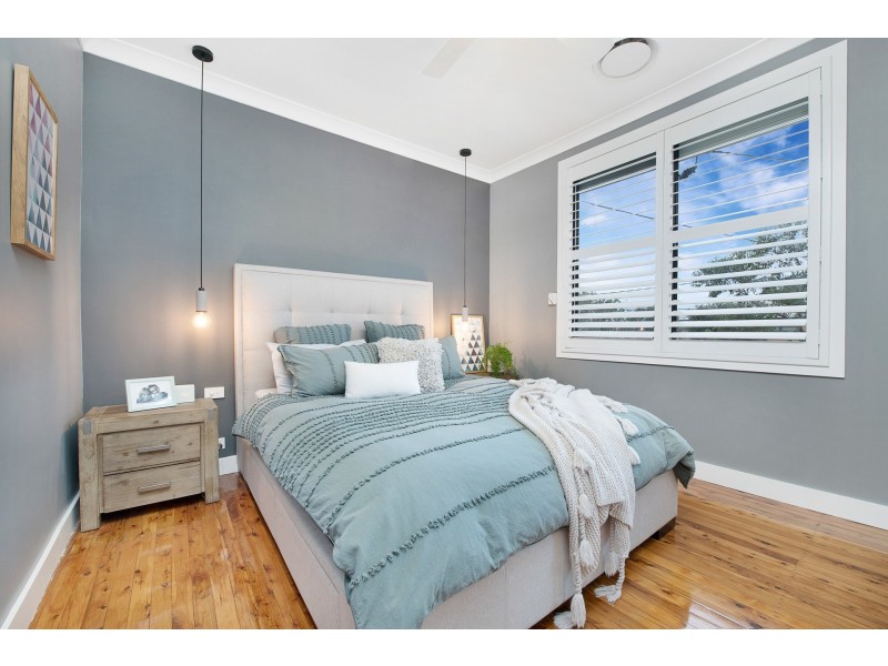 16 Oxley Street, Lalor Park NSW 2147