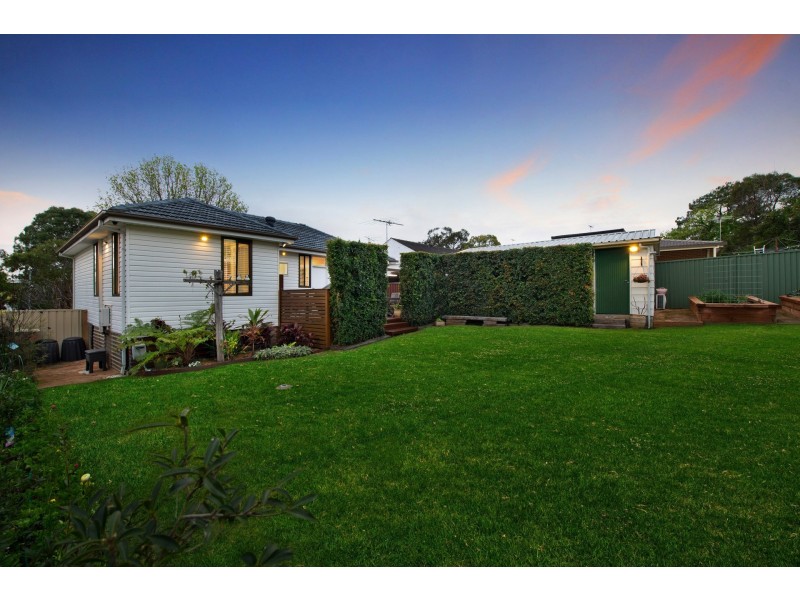 16 Oxley Street, Lalor Park NSW 2147