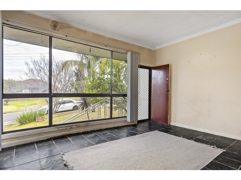 33 Leslie Street, Blacktown NSW 2148