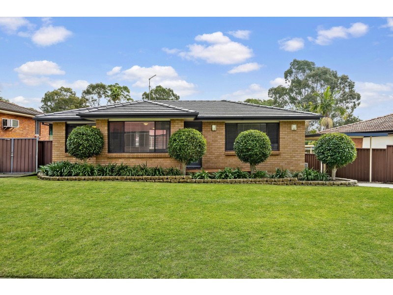 68 Kolodong Drive, Quakers Hill NSW 2763