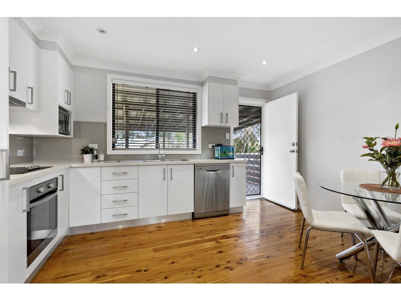 68 Kolodong Drive, Quakers Hill NSW 2763