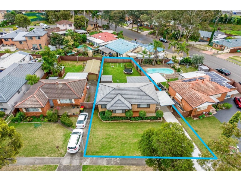 68 Kolodong Drive, Quakers Hill NSW 2763