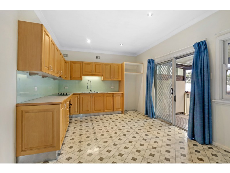 81 Cambridge Street, Cambridge Park NSW 2747