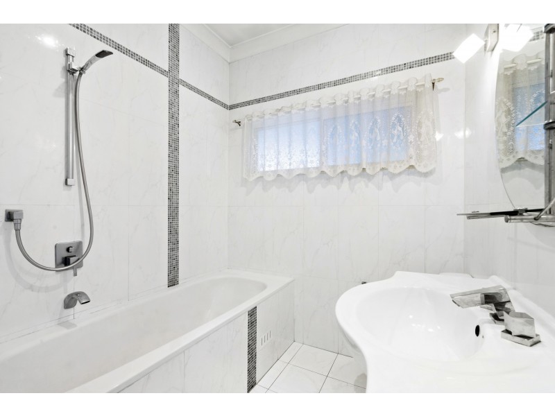 81 Cambridge Street, Cambridge Park NSW 2747