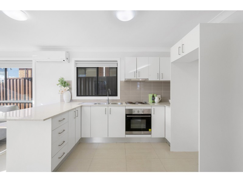 222 & 222a Banks Drive, St Clair NSW 2759