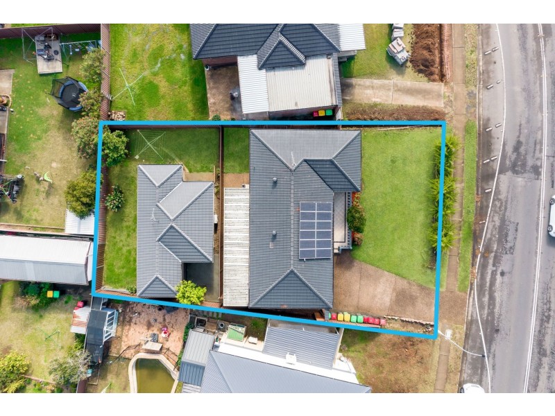 222 & 222a Banks Drive, St Clair NSW 2759