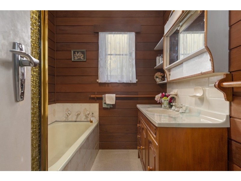 4 Braddon Street, Blacktown NSW 2148