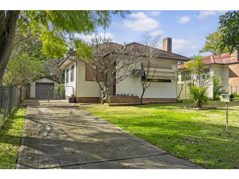 7 Fifth Avenue, Seven Hills NSW 2147