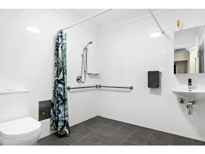 27 Elwood Crescent, Quakers Hill NSW 2763