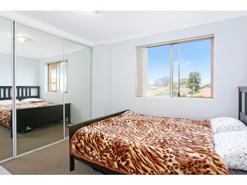 40/2-4 Fourth Avenue, Blacktown NSW 2148