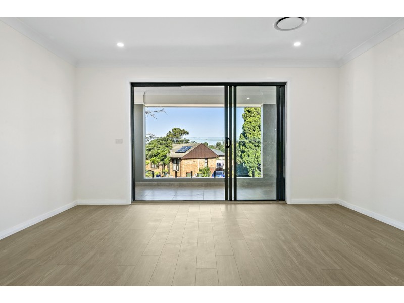 2 Mountfort Street, Lalor Park NSW 2147