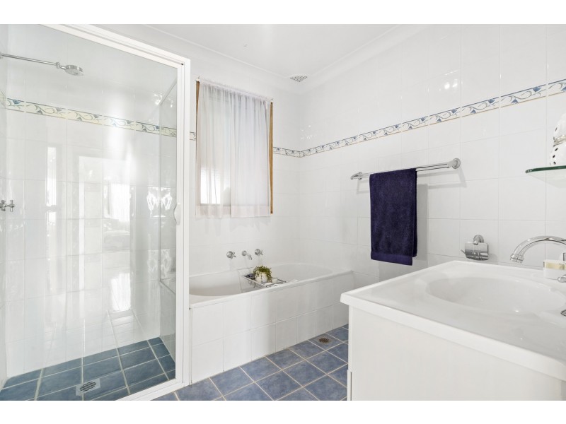 5 Spa Place, Prospect NSW 2148