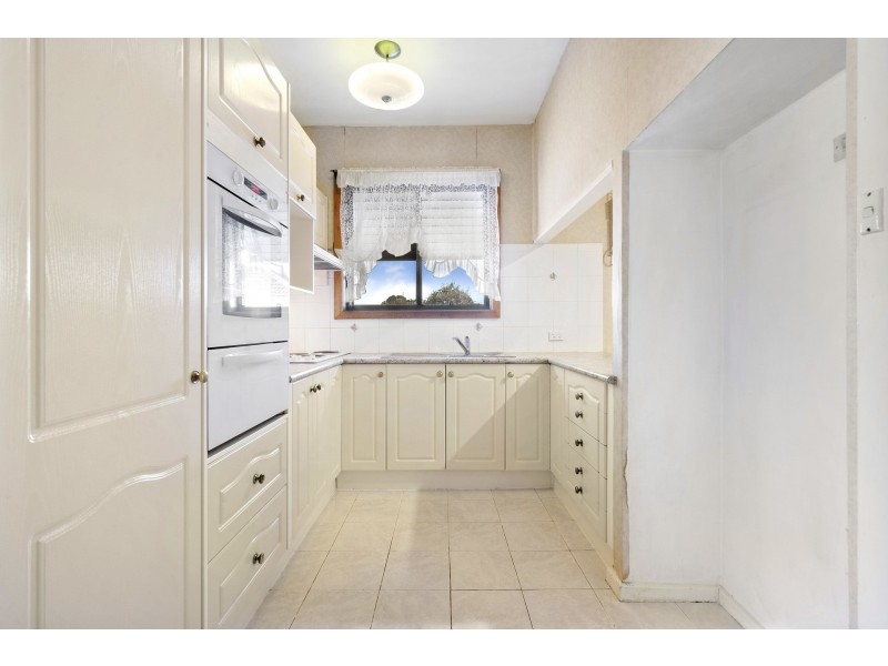 2 Flint Avenue, Penrith NSW 2750