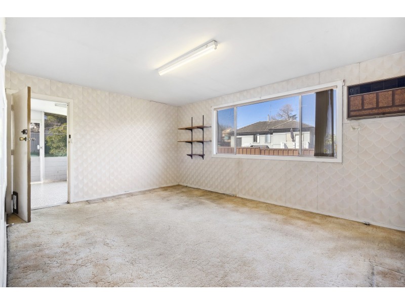 2 Flint Avenue, Penrith NSW 2750
