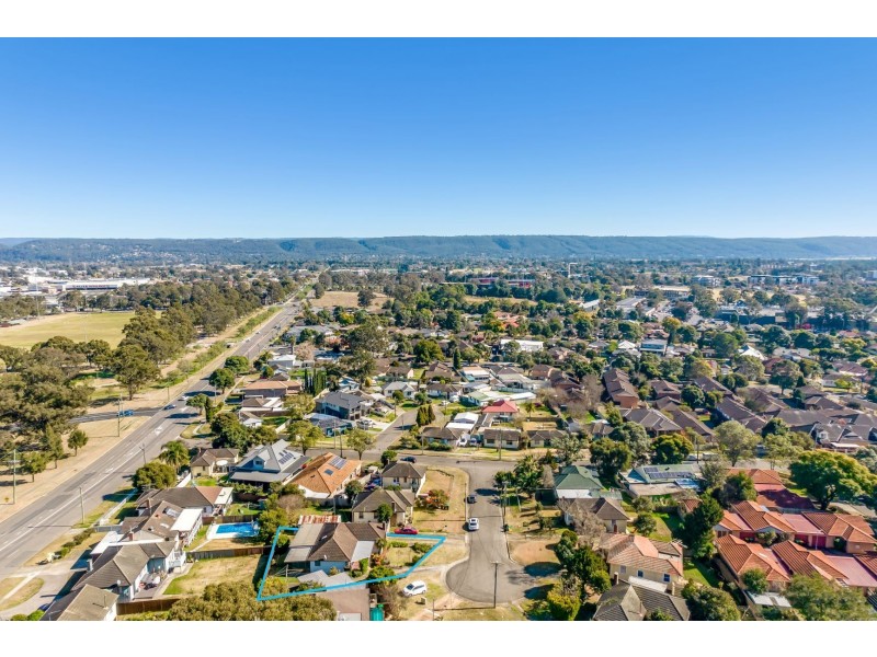 2 Flint Avenue, Penrith NSW 2750