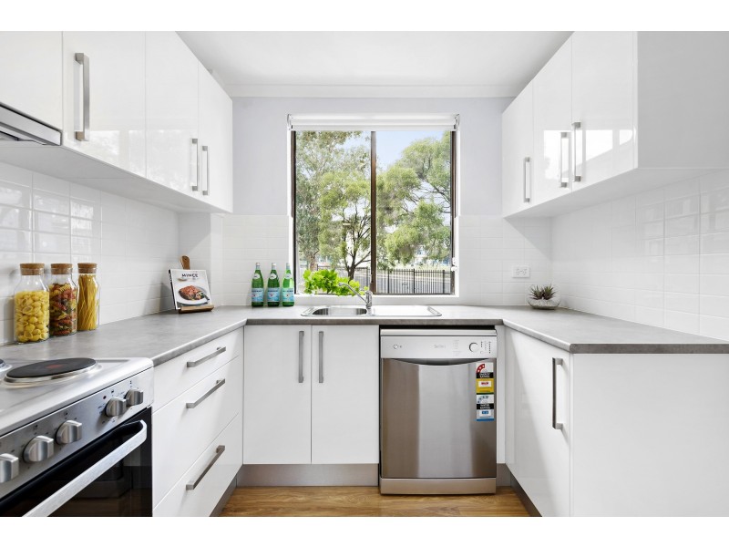 52/5 Griffiths Street, Blacktown NSW 2148