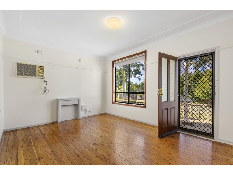 8 Faye Street, Seven Hills NSW 2147