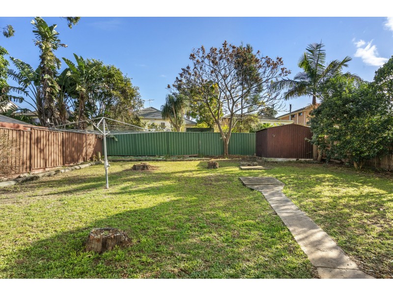 8 Faye Street, Seven Hills NSW 2147