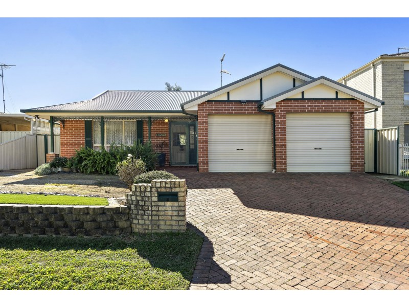 8 Shelley Crescent, Blacktown NSW 2148
