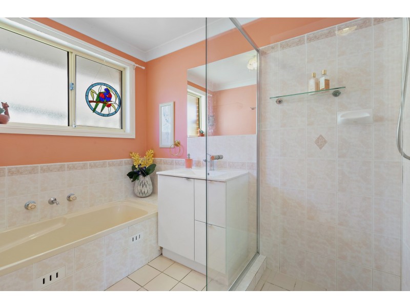 8 Shelley Crescent, Blacktown NSW 2148