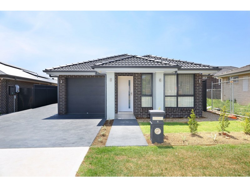 4a Eade Street, Oran Park NSW 2570