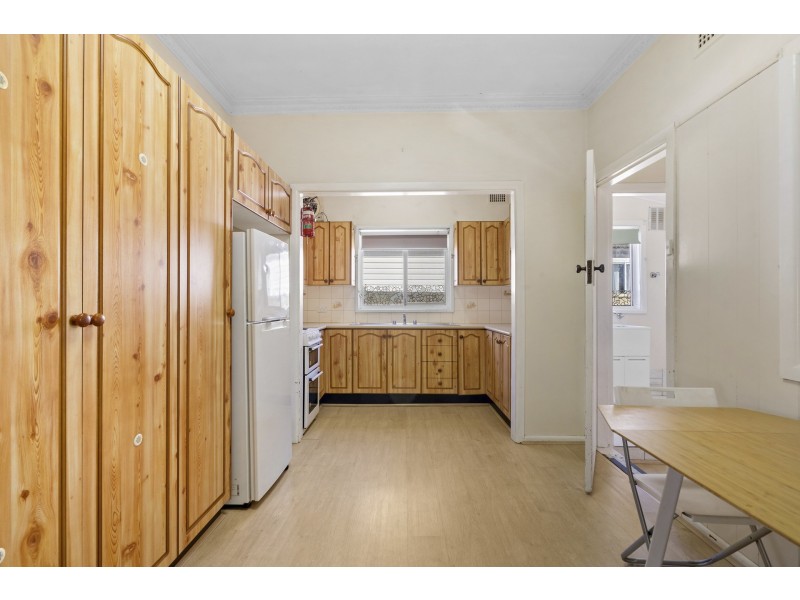 19 Newhaven Avenue, Blacktown NSW 2148