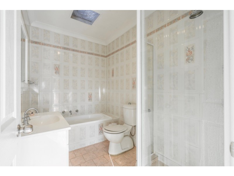 7 & 7a Burdett Crescent, Blacktown NSW 2148