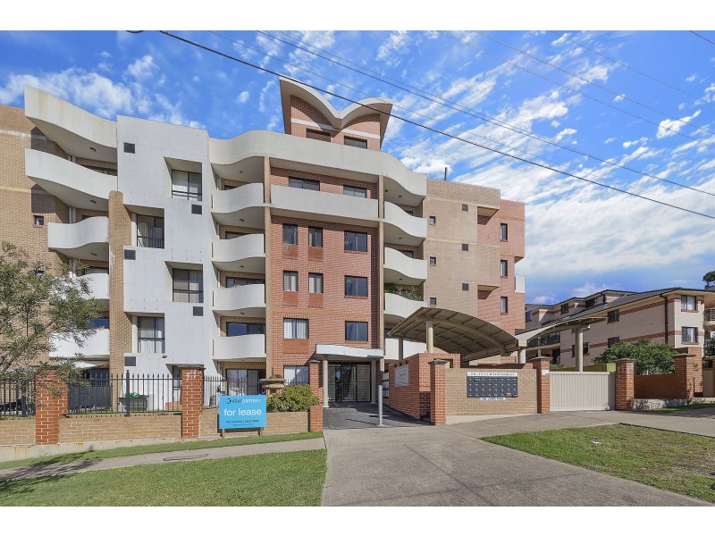 4/20-22 Clifton Street, Blacktown NSW 2148