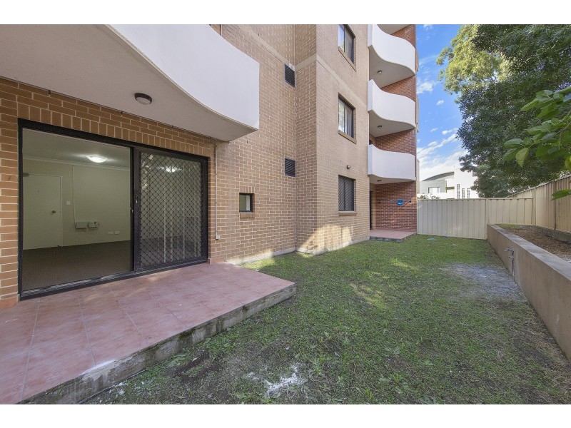 4/20-22 Clifton Street, Blacktown NSW 2148