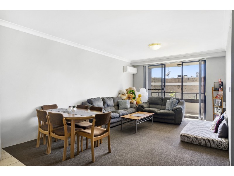 16/24-28 First Avenue, Blacktown NSW 2148