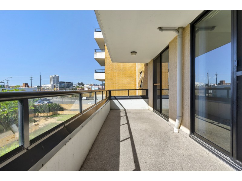 16/24-28 First Avenue, Blacktown NSW 2148