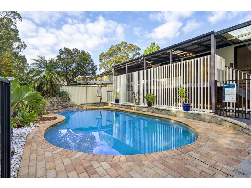 15 Desley Crescent, Prospect NSW 2148