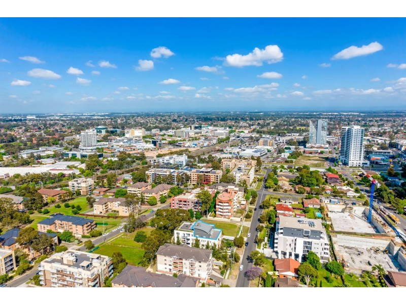 15/12 Clifton Street, Blacktown NSW 2148