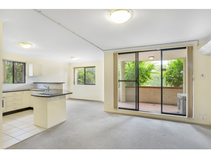 2/23 Bruce Street, Blacktown NSW 2148