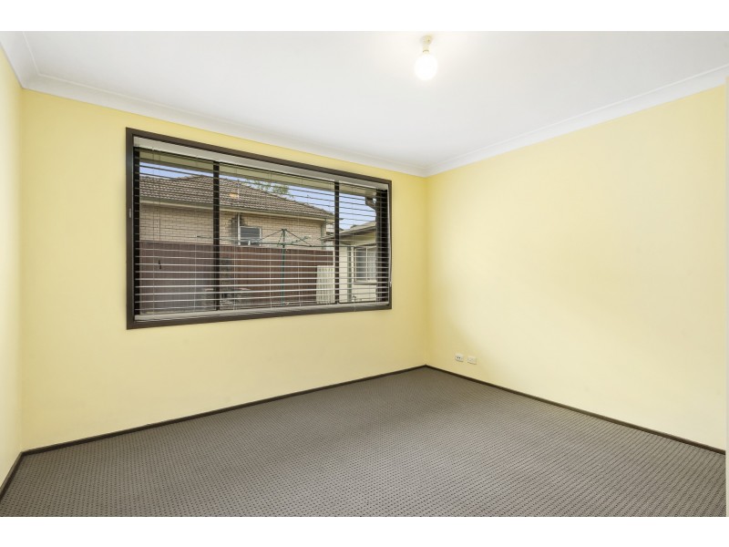 2 Pentland Street, Quakers Hill NSW 2763