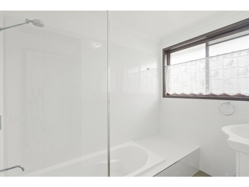 2 Pentland Street, Quakers Hill NSW 2763