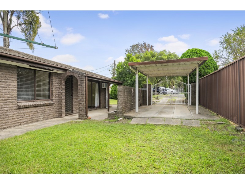 2 Pentland Street, Quakers Hill NSW 2763