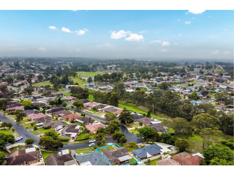 20 Oaktree Grove, Prospect NSW 2148