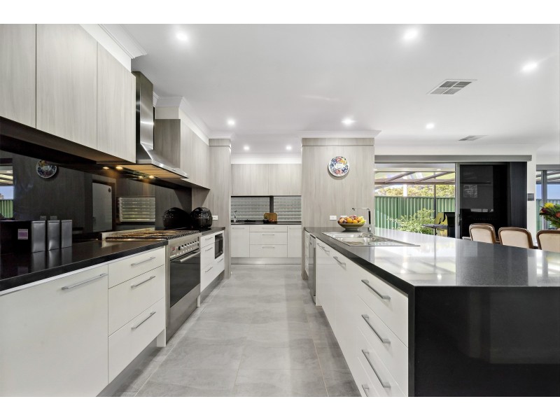 9 Mala Crescent, Blacktown NSW 2148