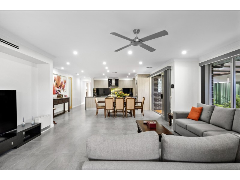 9 Mala Crescent, Blacktown NSW 2148